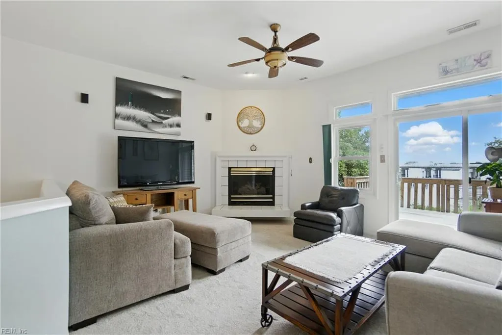 Norfolk, Virginia 23503, United States, 3 Bedrooms Bedrooms, ,3 BathroomsBathrooms,Residential,Active,243882