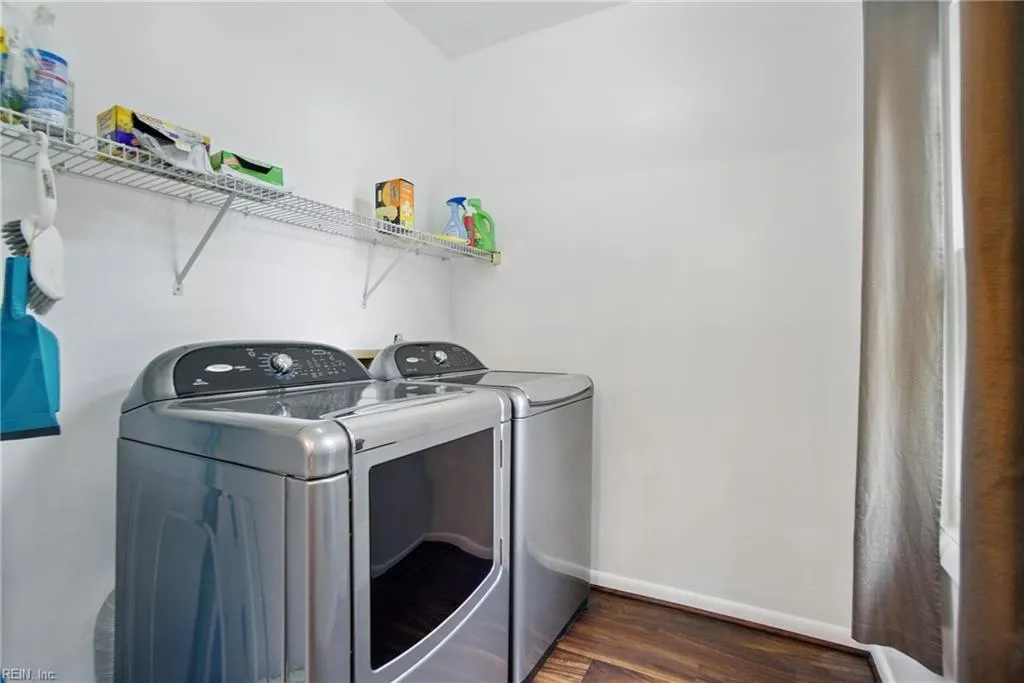 Norfolk, Virginia 23503, United States, 3 Bedrooms Bedrooms, ,3 BathroomsBathrooms,Residential,Active,243882