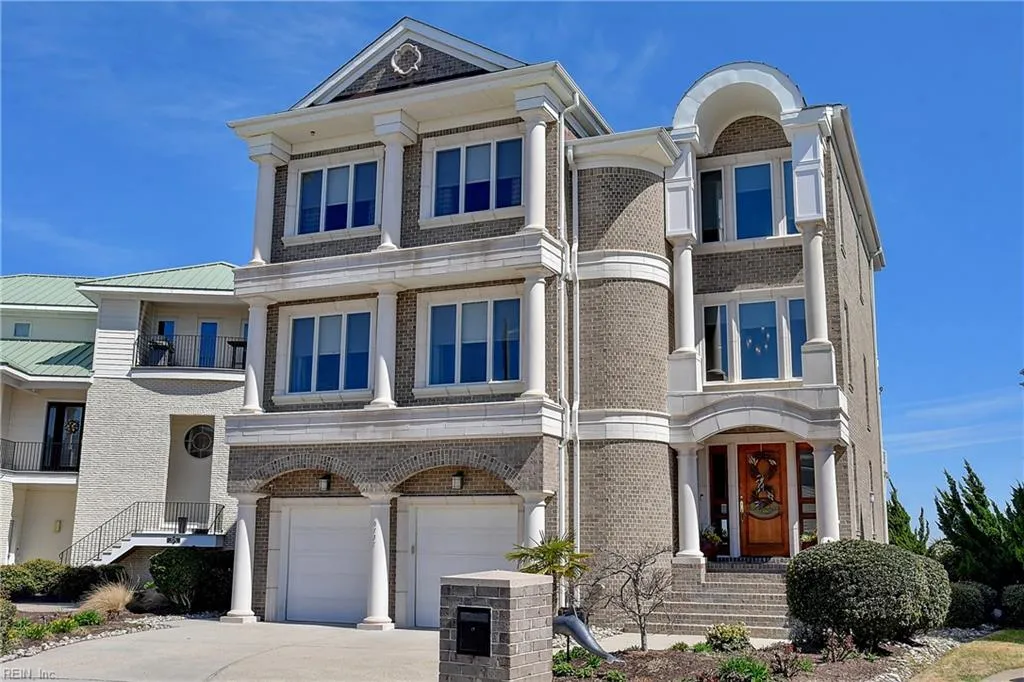 Norfolk, Virginia 23518, United States, 5 Bedrooms Bedrooms, ,5 BathroomsBathrooms,Residential,Active,94451