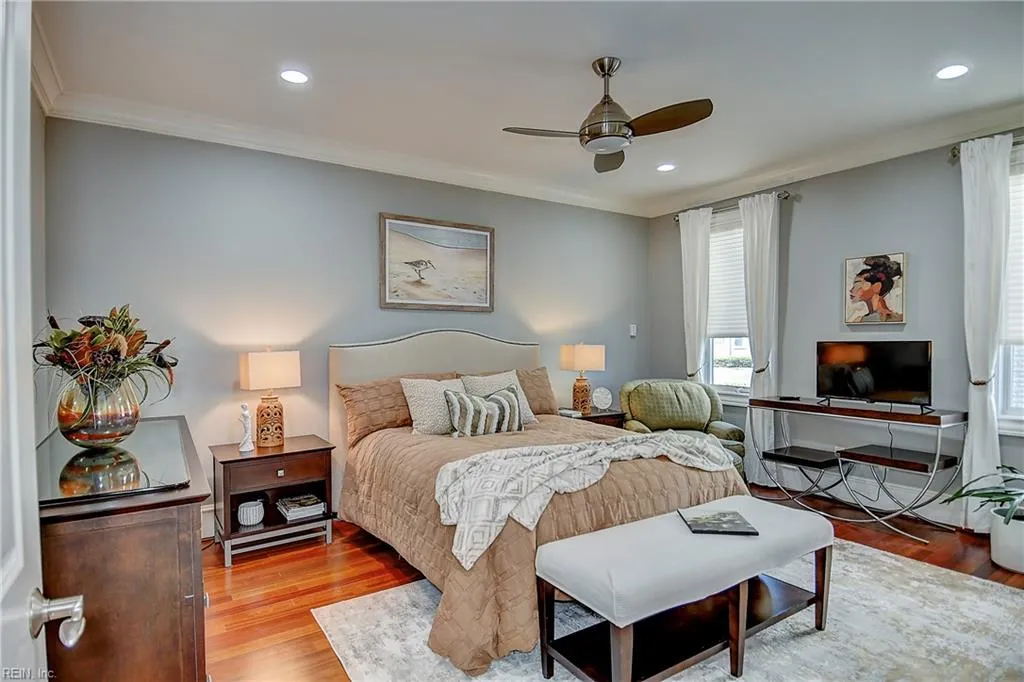 Norfolk, Virginia 23518, United States, 5 Bedrooms Bedrooms, ,5 BathroomsBathrooms,Residential,Active,94451