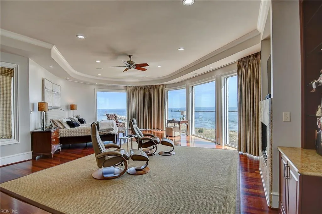 Norfolk, Virginia 23518, United States, 5 Bedrooms Bedrooms, ,5 BathroomsBathrooms,Residential,Active,94451