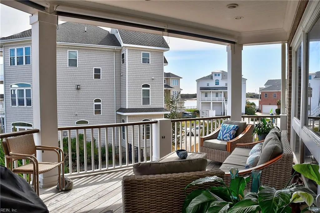 Norfolk, Virginia 23518, United States, 5 Bedrooms Bedrooms, ,5 BathroomsBathrooms,Residential,Active,94451