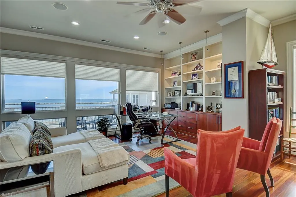 Norfolk, Virginia 23518, United States, 5 Bedrooms Bedrooms, ,5 BathroomsBathrooms,Residential,Active,94451