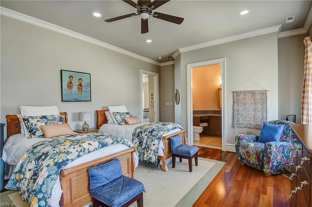 Norfolk, Virginia 23518, United States, 5 Bedrooms Bedrooms, ,5 BathroomsBathrooms,Residential,Active,94451