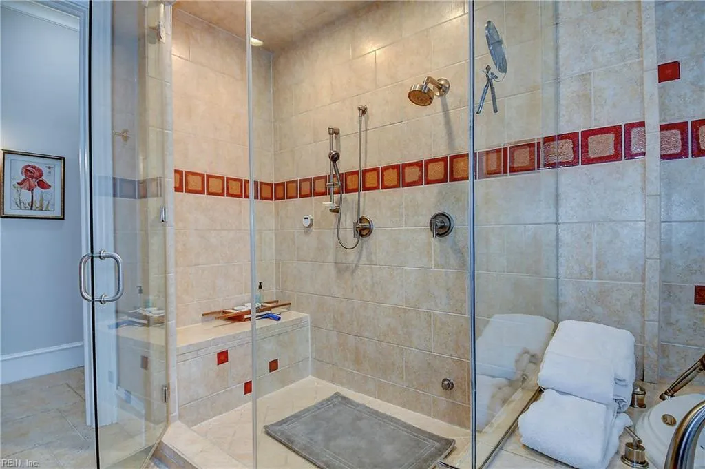 Norfolk, Virginia 23518, United States, 5 Bedrooms Bedrooms, ,5 BathroomsBathrooms,Residential,Active,94451