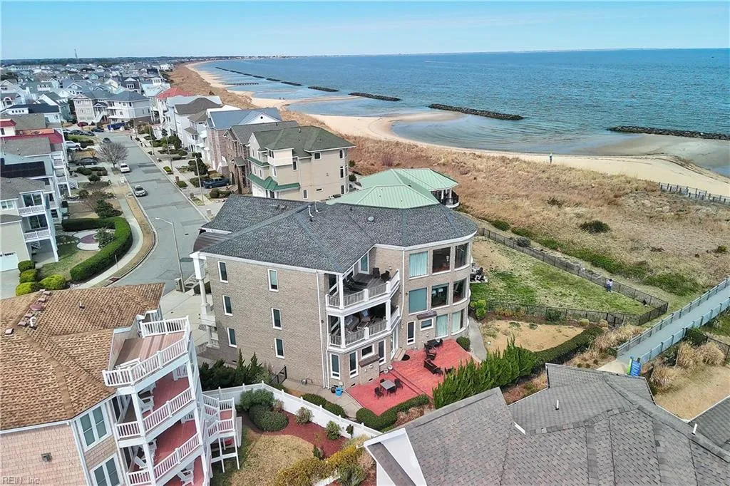 Norfolk, Virginia 23518, United States, 5 Bedrooms Bedrooms, ,5 BathroomsBathrooms,Residential,Active,94451