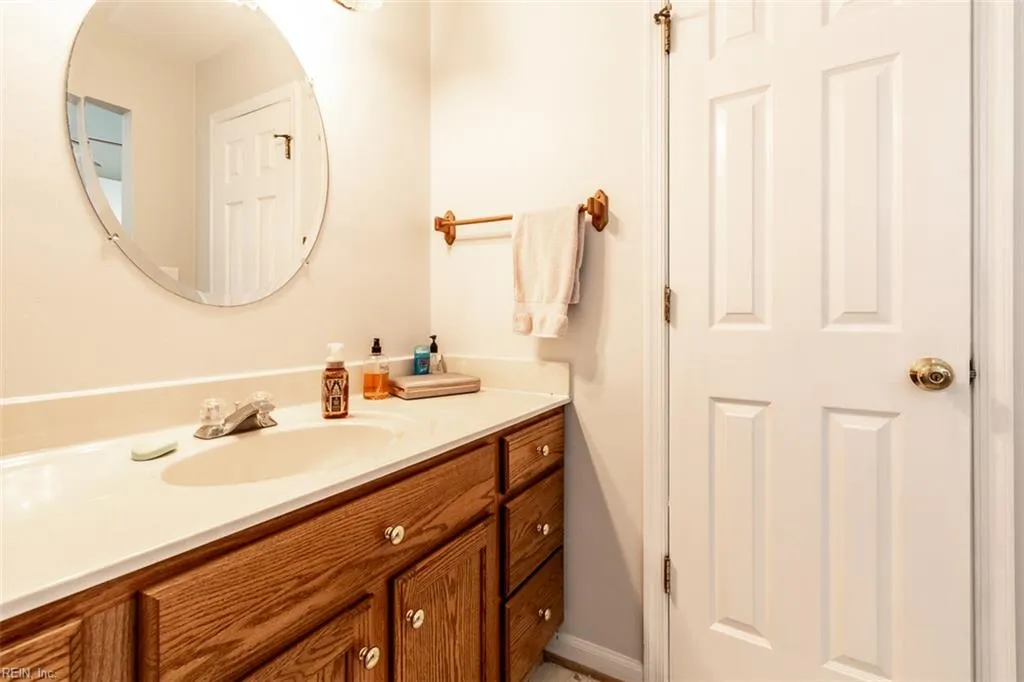 Suffolk, Virginia 23434, United States, 3 Bedrooms Bedrooms, ,2 BathroomsBathrooms,Residential,Active,243189