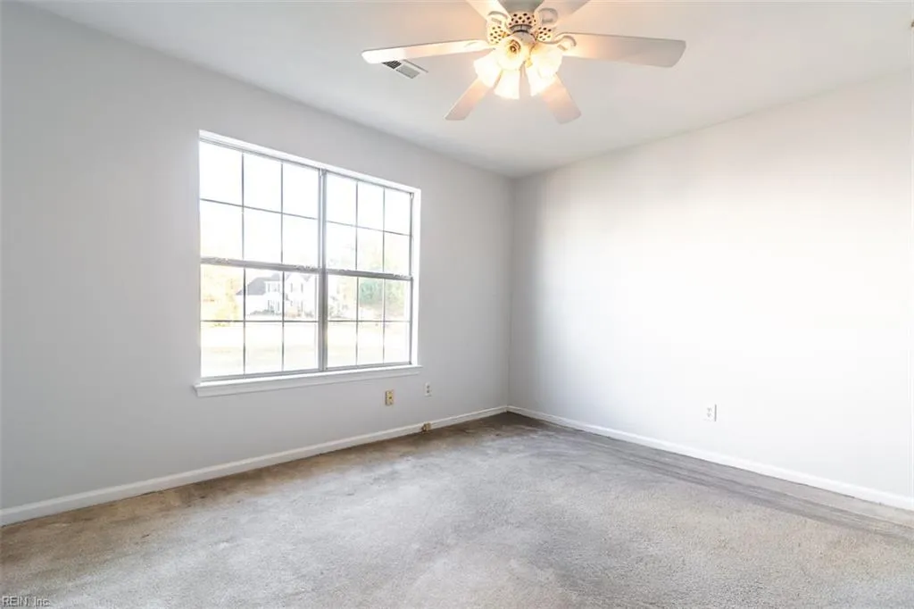 Suffolk, Virginia 23434, United States, 3 Bedrooms Bedrooms, ,2 BathroomsBathrooms,Residential,Active,243189