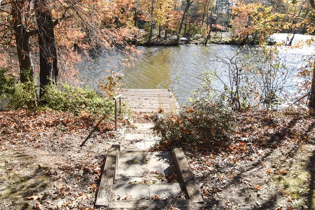 Suffolk, Virginia 23434, United States, 3 Bedrooms Bedrooms, ,2 BathroomsBathrooms,Residential,Active,243189