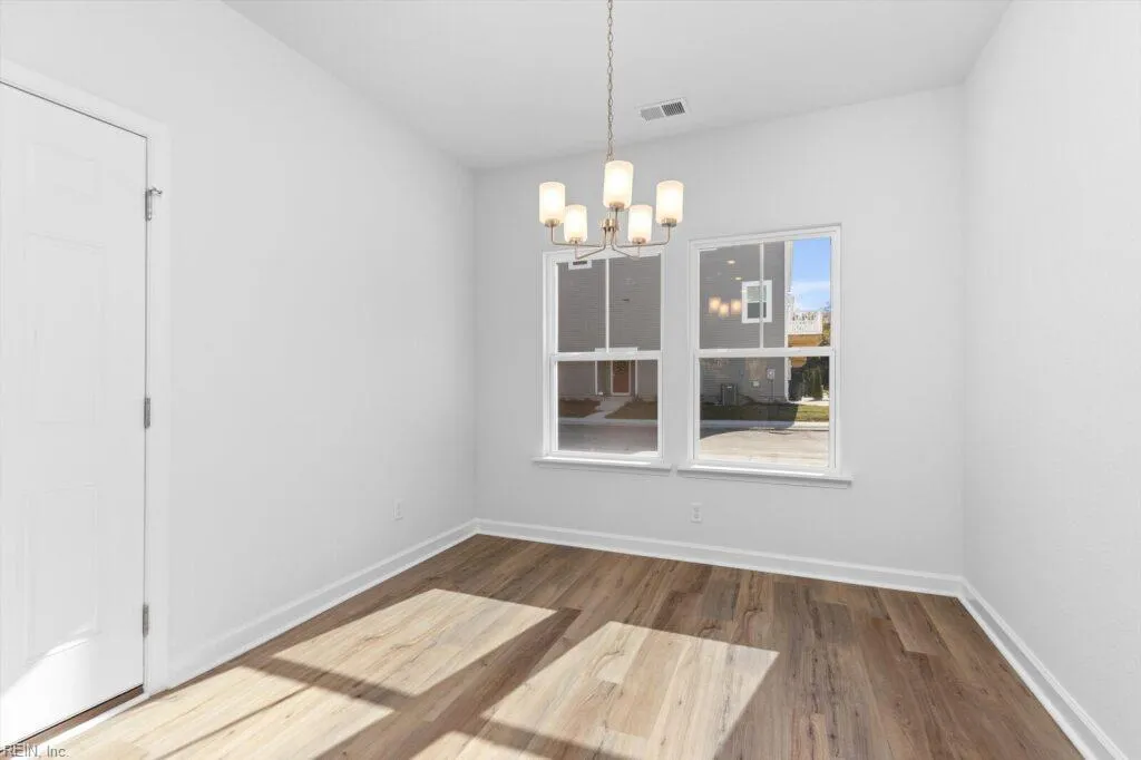 Suffolk, Virginia 23435, United States, 3 Bedrooms Bedrooms, ,3 BathroomsBathrooms,Residential,Active,228171