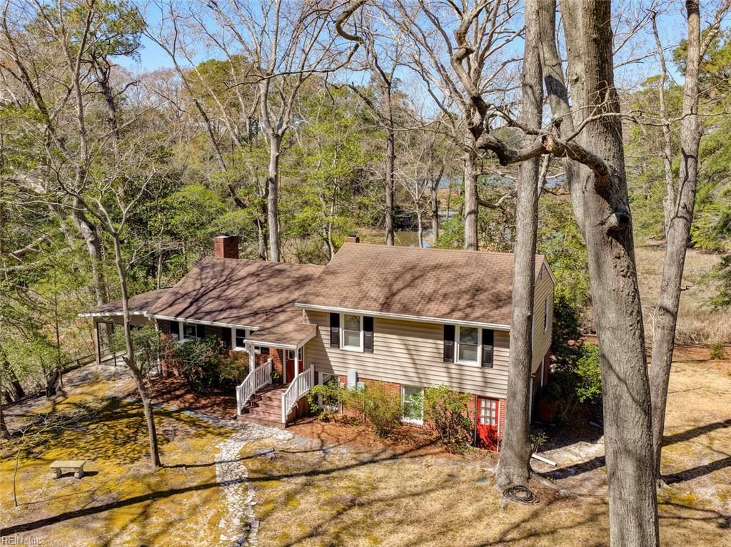 Photo of 1672 Tautog Road, Suffolk, VA 23433 (MLS # 10626688)