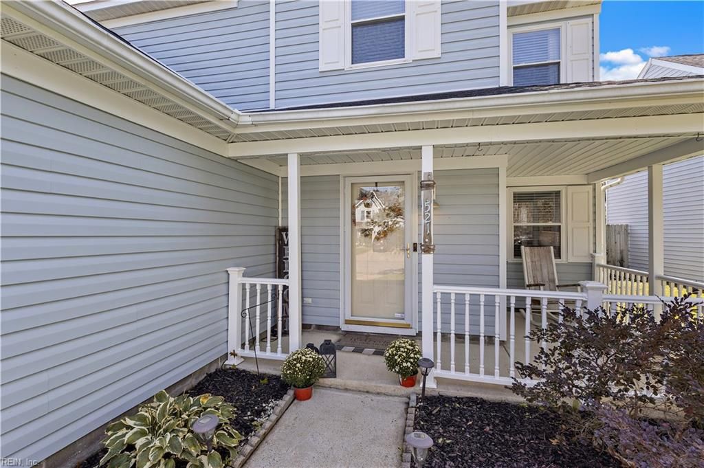 Photo of 521 Summer Lake Lane, Virginia Beach, VA 23454 (MLS # 10629968)