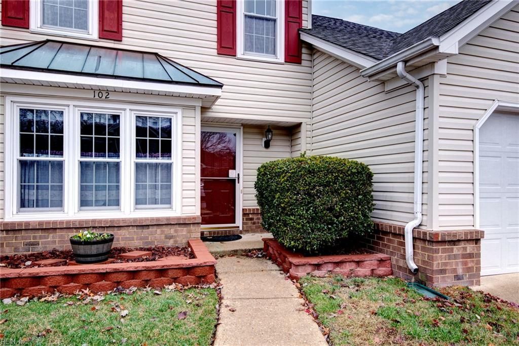 Photo of 102 Penny Lane, Yorktown, VA 23692 (MLS # 10613088)