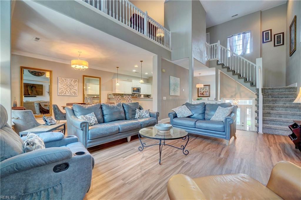 3028 Bay Shore LN