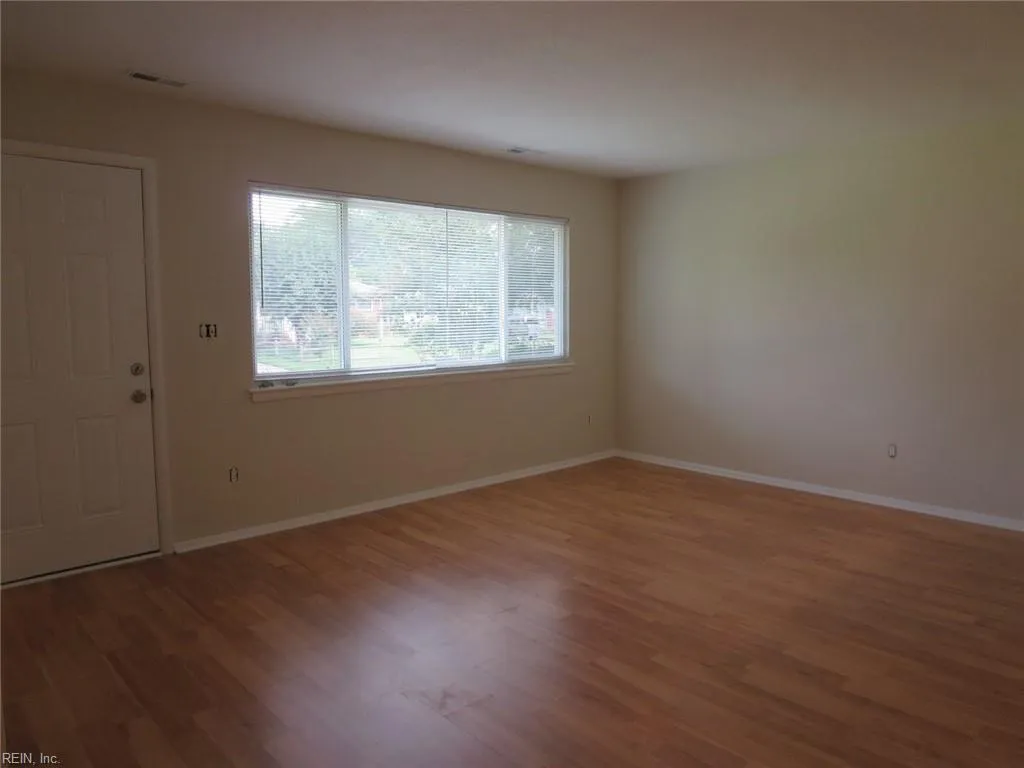 Virginia Beach, Virginia 23462, United States, 3 Bedrooms Bedrooms, ,1 BathroomBathrooms,Residential,Active,35467