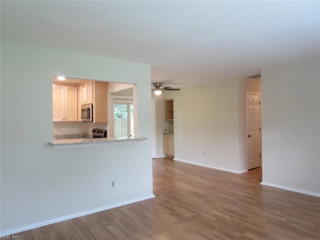 Virginia Beach, Virginia 23462, United States, 3 Bedrooms Bedrooms, ,1 BathroomBathrooms,Residential,Active,35467