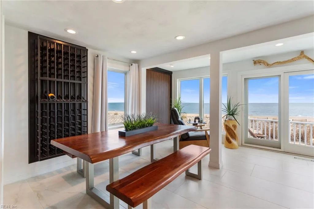 Virginia Beach, Virginia 23455, United States, 3 Bedrooms Bedrooms, ,4 BathroomsBathrooms,Residential,Active,96819