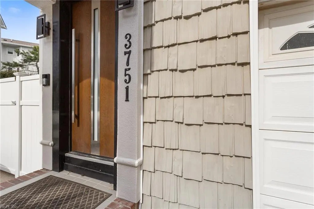 Virginia Beach, Virginia 23455, United States, 3 Bedrooms Bedrooms, ,4 BathroomsBathrooms,Residential,Active,96819