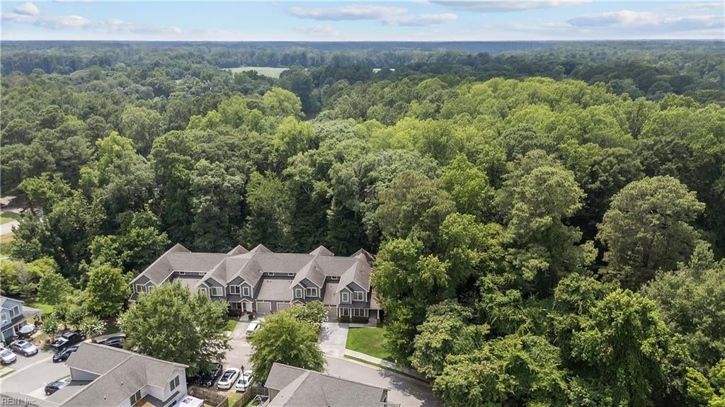 Photo of 200 Seasons Circle #602, Suffolk, VA 23434 (MLS # 10659621)