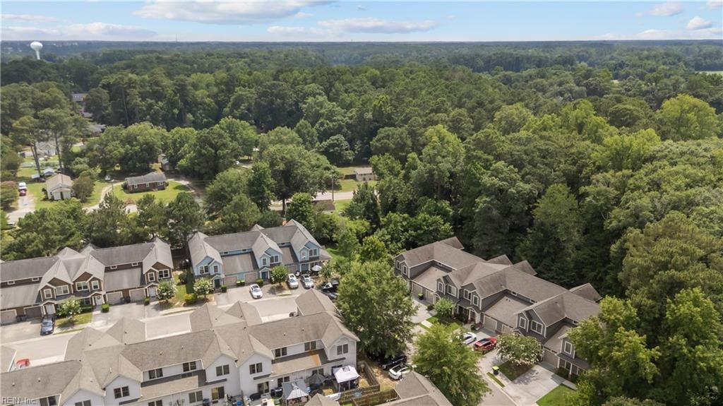 Photo of 200 Seasons Circle #602, Suffolk, VA 23434 (MLS # 10659621)