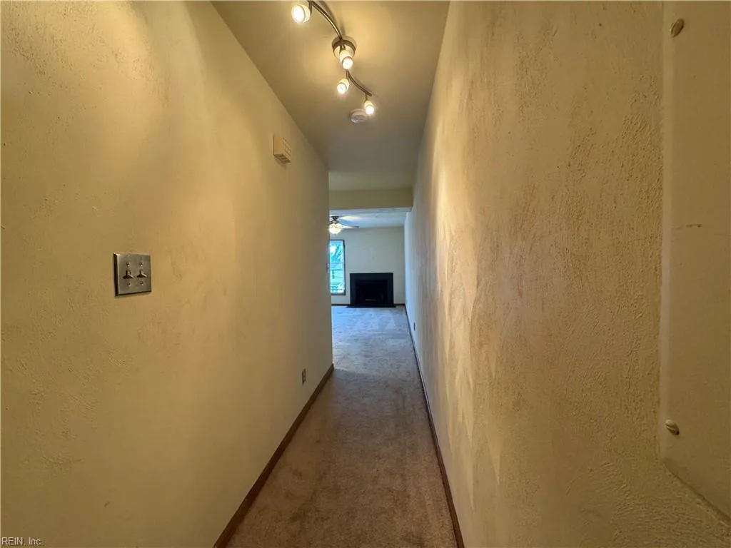 Norfolk, Virginia 23517, United States, 2 Bedrooms Bedrooms, ,3 BathroomsBathrooms,Residential,Active,241711