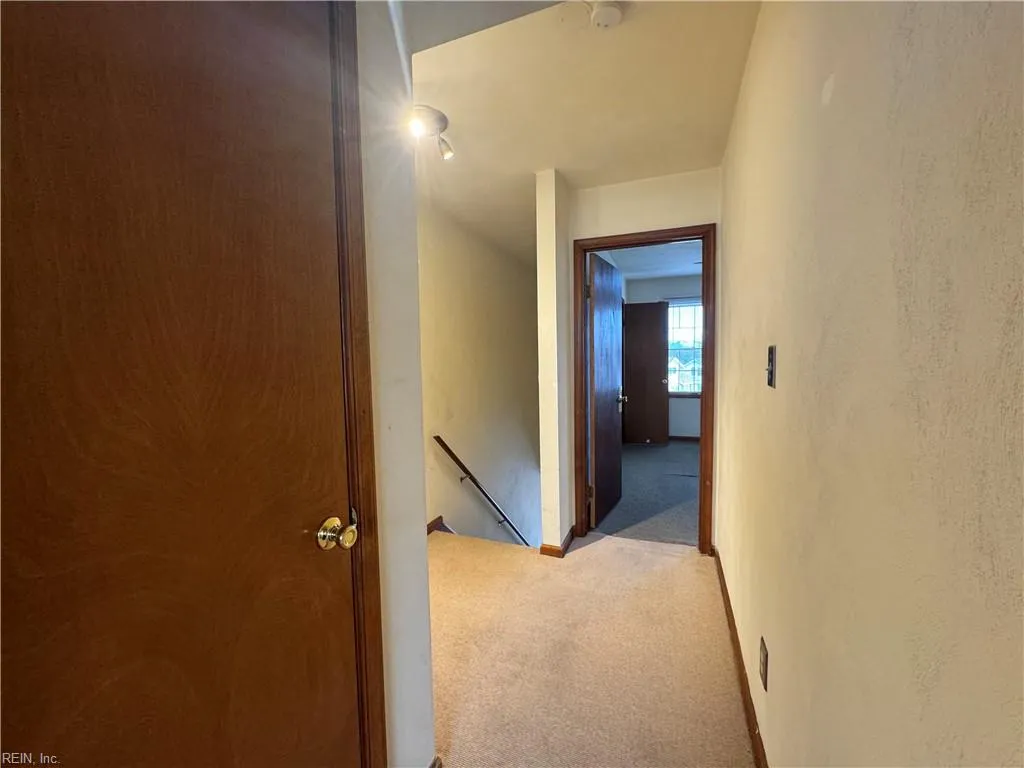 Norfolk, Virginia 23517, United States, 2 Bedrooms Bedrooms, ,3 BathroomsBathrooms,Residential,Active,241711