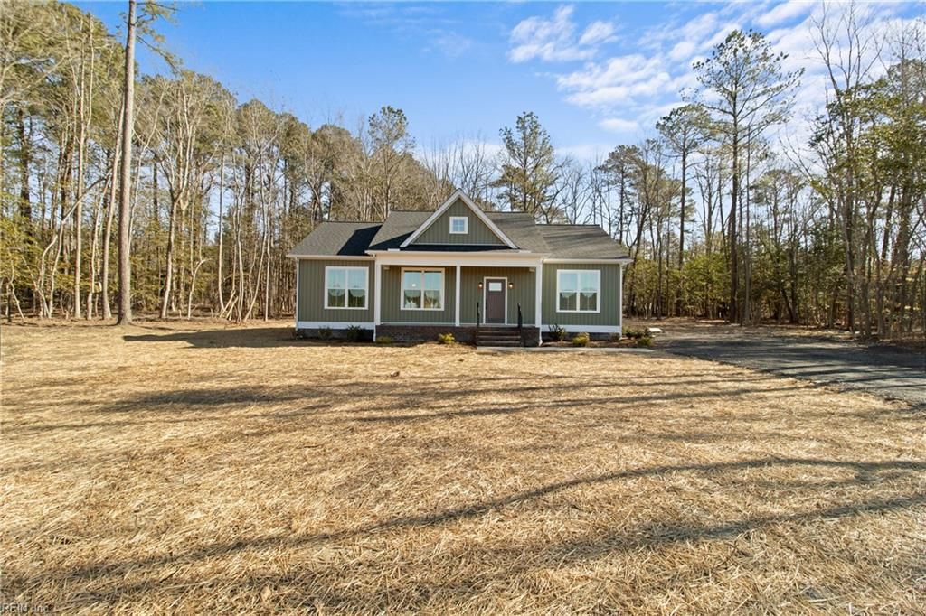 Photo of 10785 Hornets Nest Road, Gloucester, VA 23061 (MLS # 10621364)