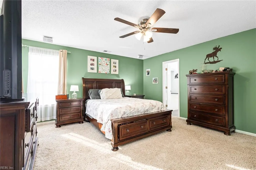 Virginia Beach, Virginia 23456, United States, 4 Bedrooms Bedrooms, ,3 BathroomsBathrooms,Residential,Pending,182377