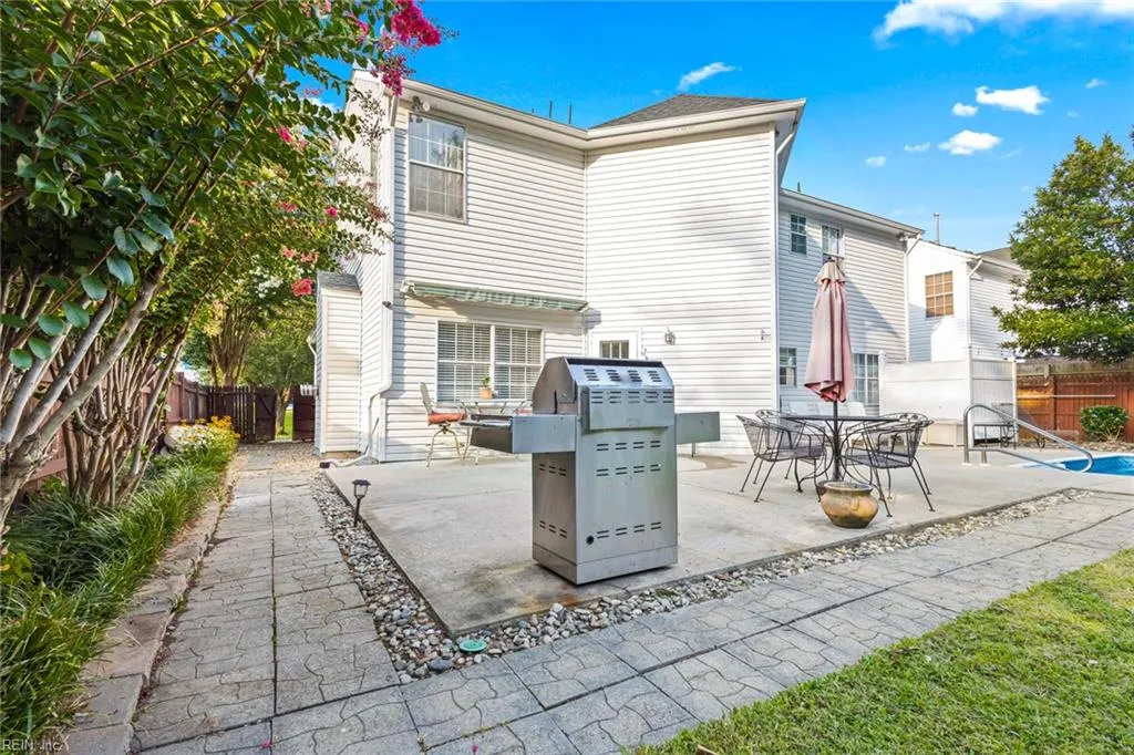 Virginia Beach, Virginia 23456, United States, 4 Bedrooms Bedrooms, ,3 BathroomsBathrooms,Residential,Pending,182377