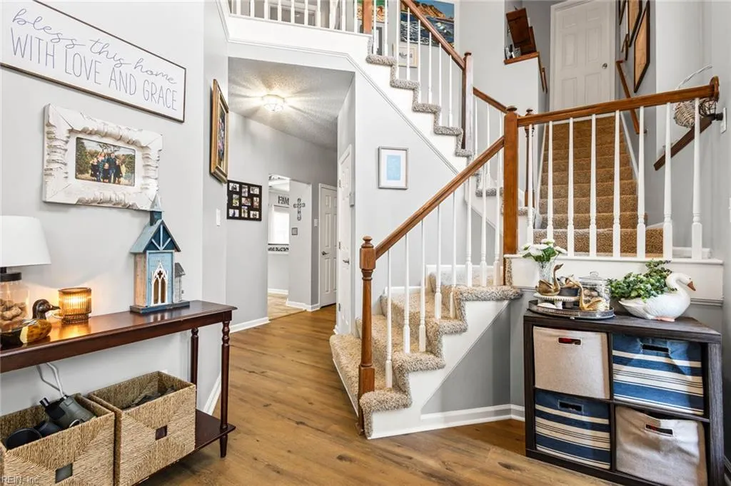 Virginia Beach, Virginia 23456, United States, 4 Bedrooms Bedrooms, ,3 BathroomsBathrooms,Residential,Pending,182377