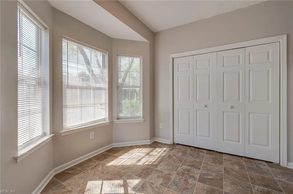 Newport News, Virginia 23602, United States, 3 Bedrooms Bedrooms, ,3 BathroomsBathrooms,Residential,Active,94394