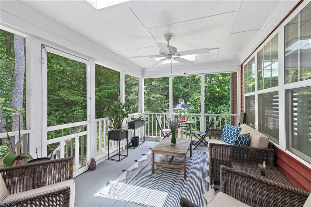 Williamsburg, Virginia 23188, United States, 5 Bedrooms Bedrooms, ,3 BathroomsBathrooms,Residential,Active,148071