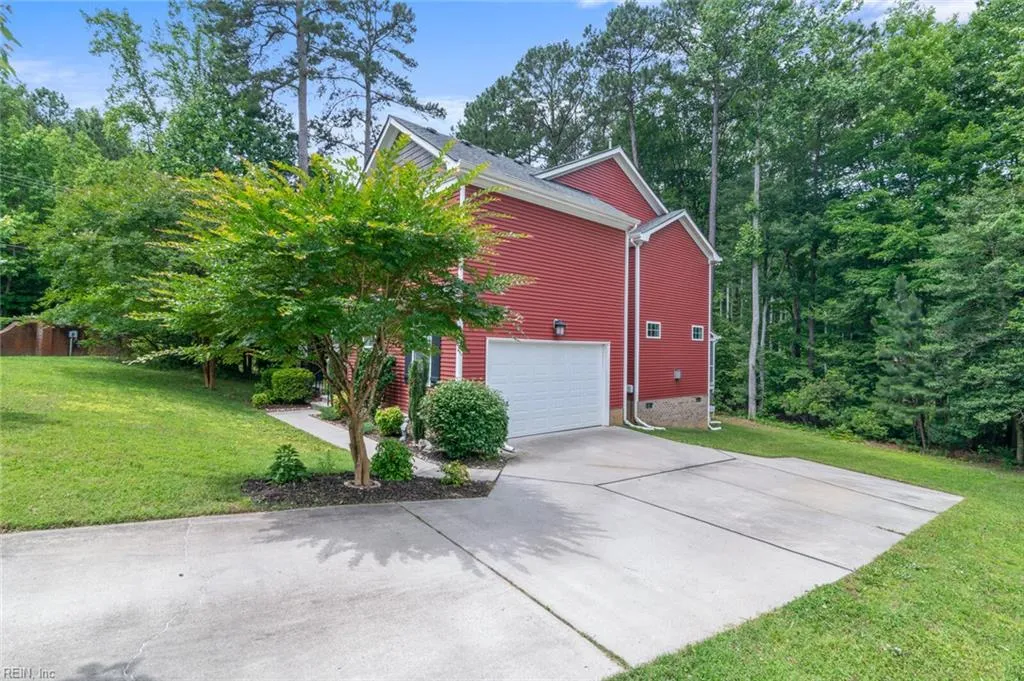 Williamsburg, Virginia 23188, United States, 5 Bedrooms Bedrooms, ,3 BathroomsBathrooms,Residential,Active,148071