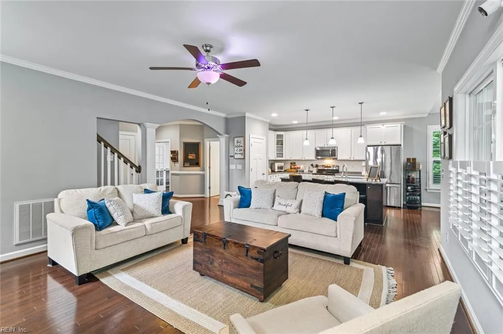 Williamsburg, Virginia 23188, United States, 5 Bedrooms Bedrooms, ,3 BathroomsBathrooms,Residential,Active,148071