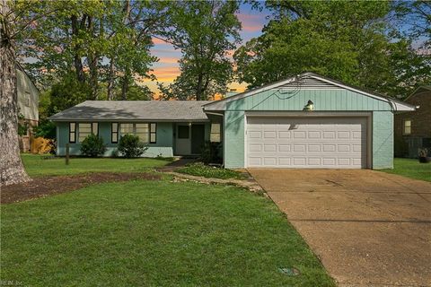 Photo of 181 Corinthia Drive, Newport News, VA 23608 (MLS # 10629127)