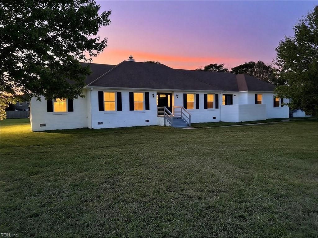 Photo of 102 Foxcroft Road, Suffolk, VA 23435 (MLS # 10613410)