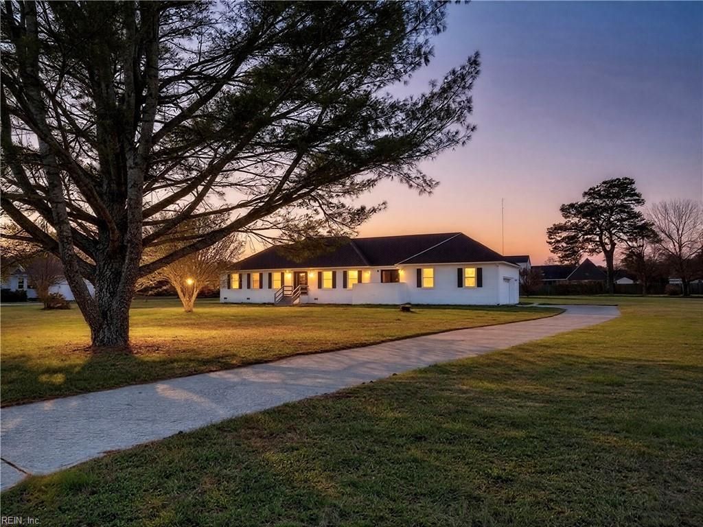 Photo of 102 Foxcroft Road, Suffolk, VA 23435 (MLS # 10613410)