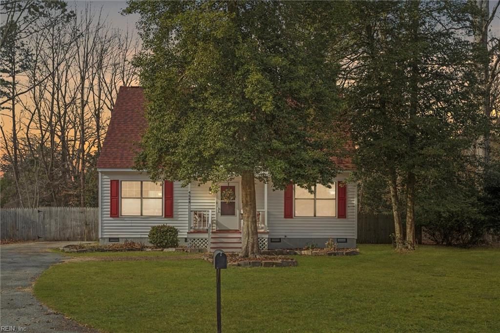 Photo of 4544 Wimbledon Way, Williamsburg, VA 23188 (MLS # 10614845)