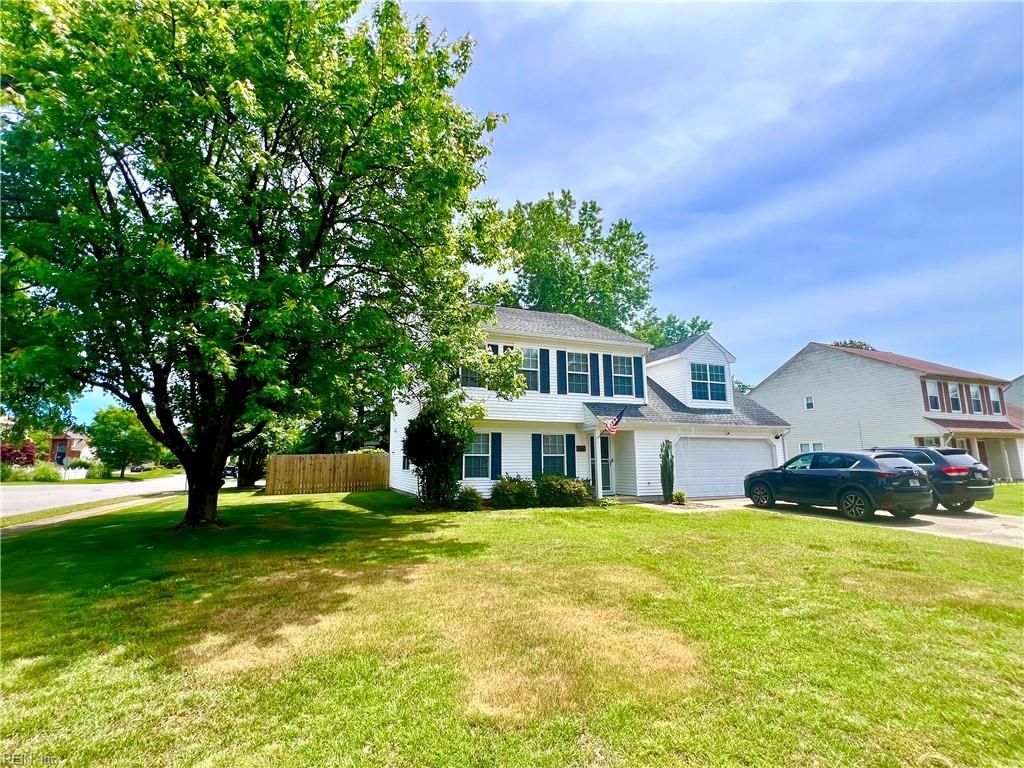 Photo of 2100 Tennyson Court, Virginia Beach, VA 23454 (MLS # 10637072)
