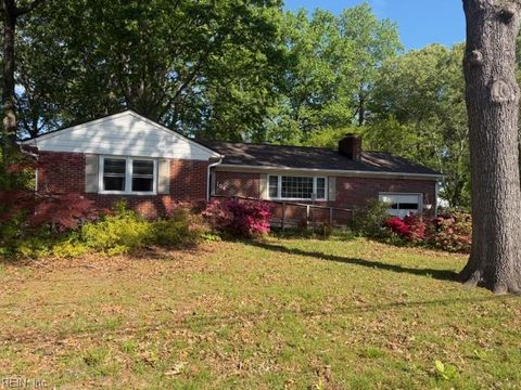 Photo of 104 Bell Hill Drive, Yorktown, VA 23692 (MLS # 10630693)