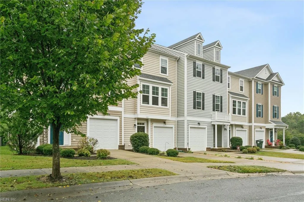 Williamsburg, Virginia 23188, United States, 4 Bedrooms Bedrooms, ,4 BathroomsBathrooms,Residential,Active,213936