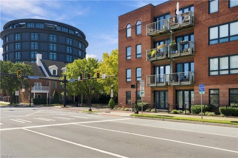 Photo for 423 Saint Pauls BLVD #2A