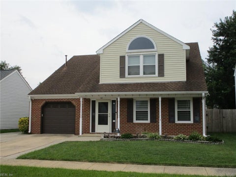Photo of 1953 Arlington Arch Drive, Virginia Beach, VA 23464 (MLS # 10645372)