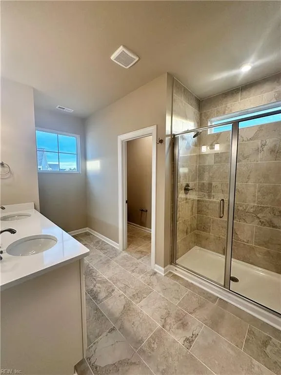 Suffolk, Virginia 23434, United States, 5 Bedrooms Bedrooms, ,4 BathroomsBathrooms,Residential,Active,256961