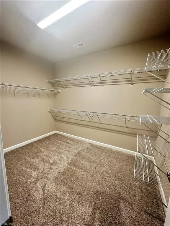 Suffolk, Virginia 23434, United States, 5 Bedrooms Bedrooms, ,4 BathroomsBathrooms,Residential,Active,256961