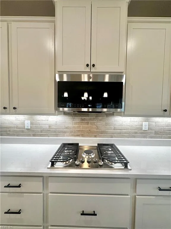 Suffolk, Virginia 23434, United States, 5 Bedrooms Bedrooms, ,4 BathroomsBathrooms,Residential,Active,256961