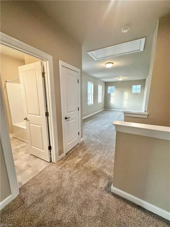 Suffolk, Virginia 23434, United States, 5 Bedrooms Bedrooms, ,4 BathroomsBathrooms,Residential,Active,256961