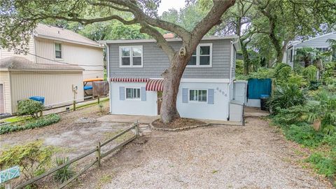 4484 Lauderdale AVE Virginia Beach VA 23455