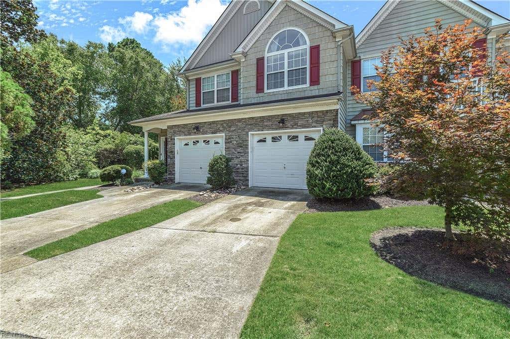 Photo of 2106 Sawgrass Lane #1-21, Portsmouth, VA 23703 (MLS # 10644157)