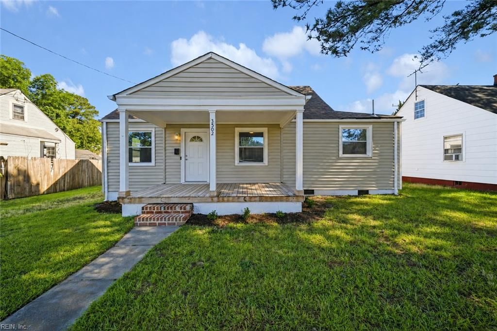 Photo of 3502 Creig St ST, Portsmouth, VA 23707 (MLS # 10641282)